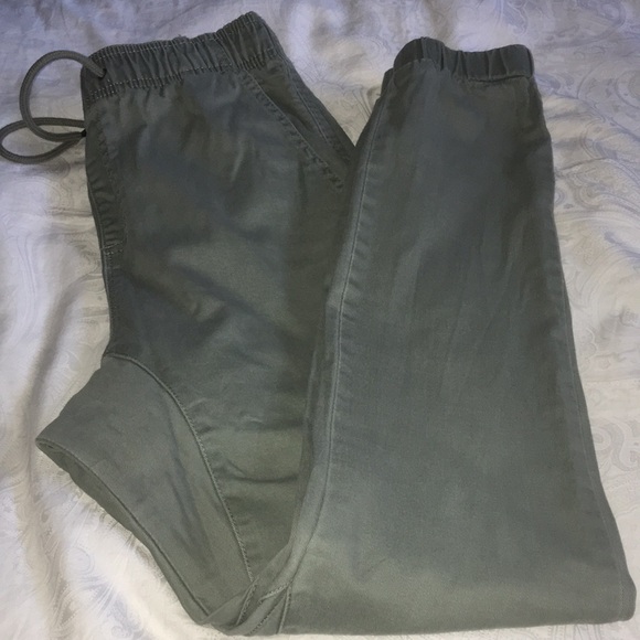 Rusty joggers - Picture 9 of 9